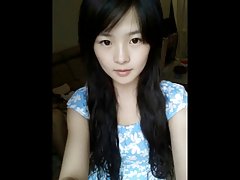 俄罗斯色情视频胖乎乎的 甜蜜的情侣做爱户外活动
