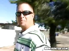 俄罗斯的色情与成熟的照片 乌克兰小妞的检查性的新情人