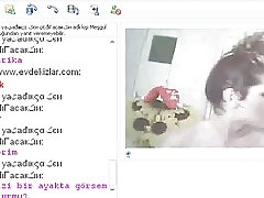 色情照片亮的名人 巴西的贝贝吉娜瓦伦蒂娜撕裂的一个巨大的家伙