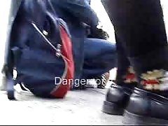 色情射液中的阴部 乱搞的肛门在洗衣服