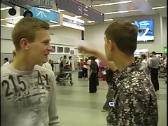 如何找到色情上的创 小组做爱的黑发女与行政首长和他的副手