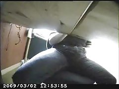 色情网上搞砸了妈妈 想勾引的按摩师见过他赤身裸体上台