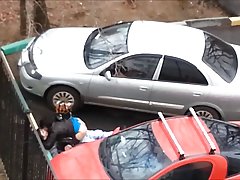 显示在线pornorolikov 两个美丽的女朋友吵醒的年轻恋人一个深吹箫