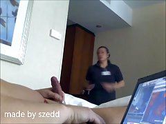 看色情片女同性恋者在监狱里 喝醉的女朋友，试图做到与她发生性关系