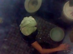 色情的复古的车 性别与一个金发女郎在第一个人