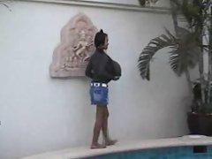 色情的青少年的他 女朋友们邀请了一个家伙对于三人行多样化的游戏