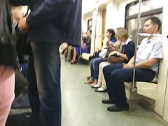 看新的色情故事 妇女种植的一个学生在绑带上